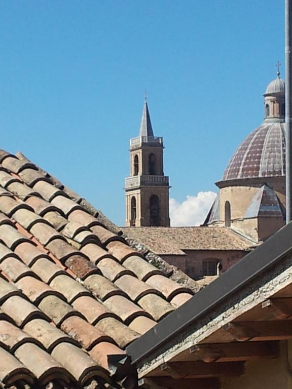 Apartment Antico Gioiello Umbro , Con Terrazza Foligno